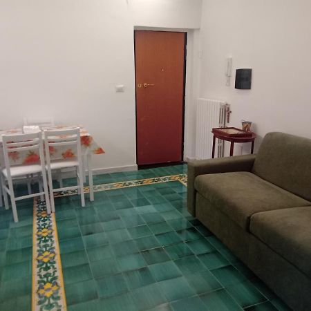 Let It B&B Apartment Salerno Eksteriør billede